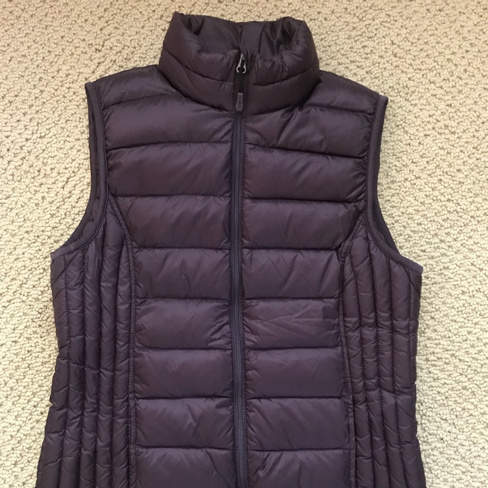 Dark purple 32 degrees weatherproof vest